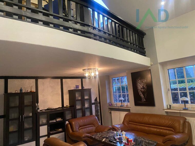 82931493-9d48-4e64-95b9-2a4f69