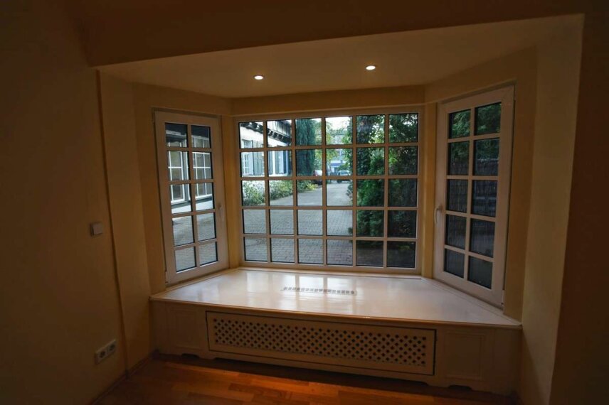 bda5ff4d-edf0-4d85-9c71-40fd43