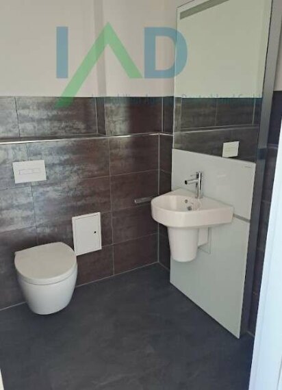 Separates WC und zusätzliche G