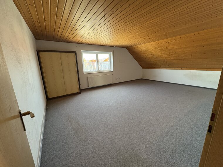 1.OG Schlafzimmer 