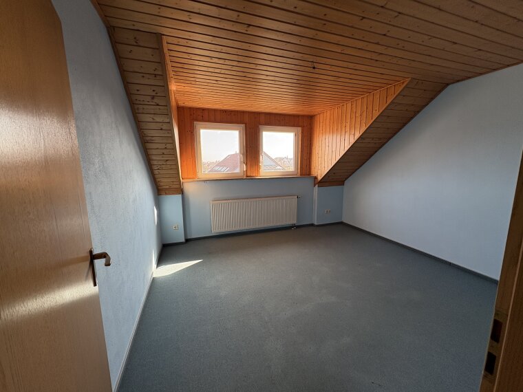 1 OG 3 .Kinderzimmer 