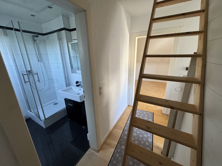 Treppe zum Spitzboden