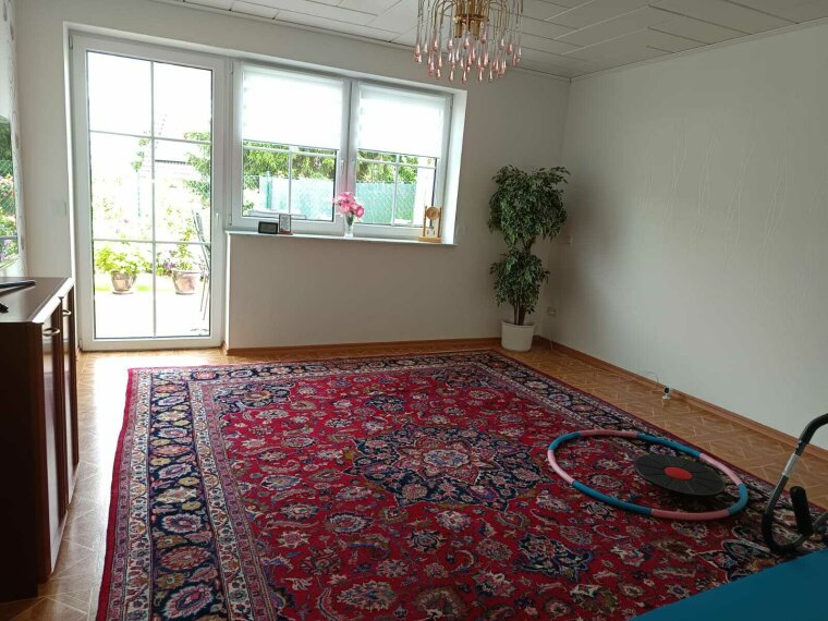 UG Wohnzimmer mit Terrasse