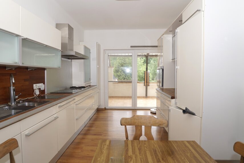 EG Essküche mit Balkon