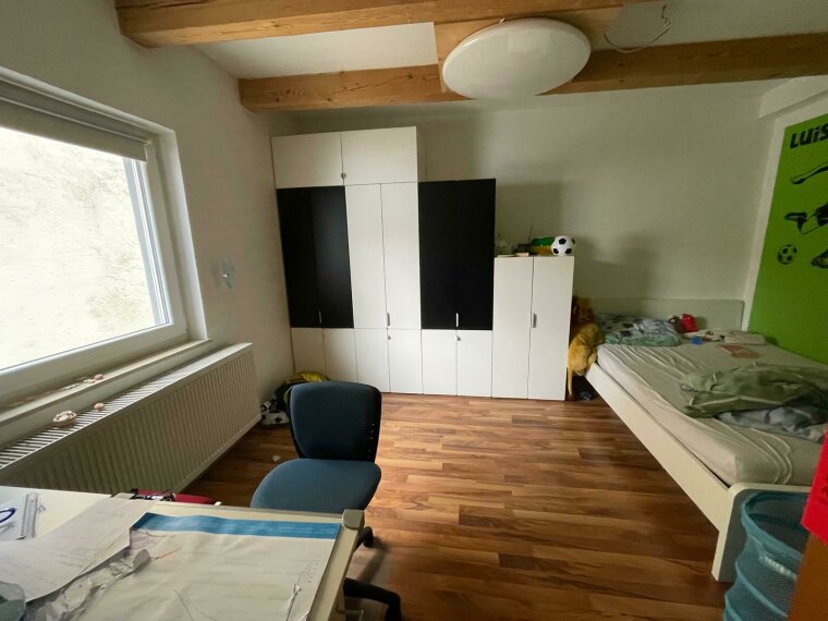 Schlafzimmer/Kinderzimmer