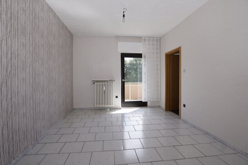 OG Esszimmer mit Balkonzugang