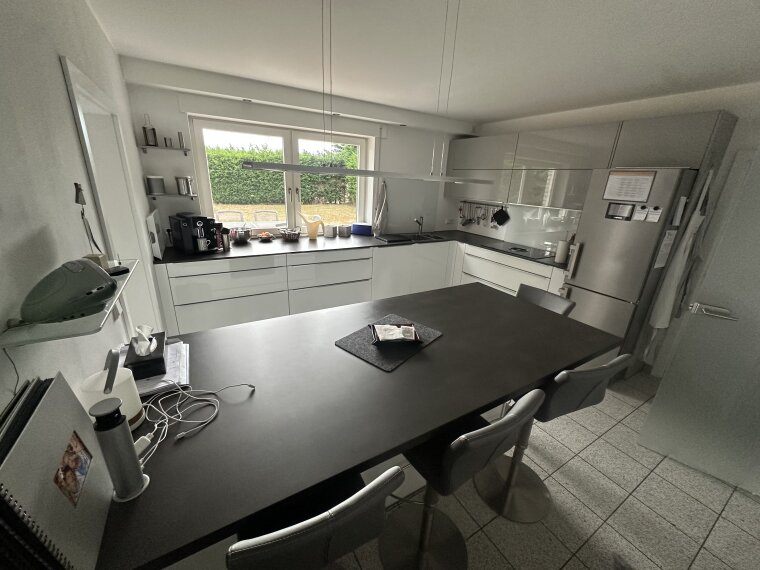 Küche inkl. Einbauküche