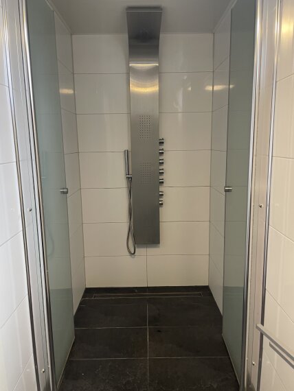 Dusche im Keller 
