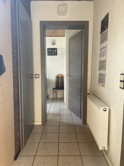 Flur EG, weiteres Schlafzimmer