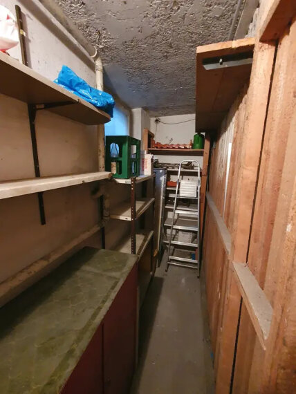 Keller
