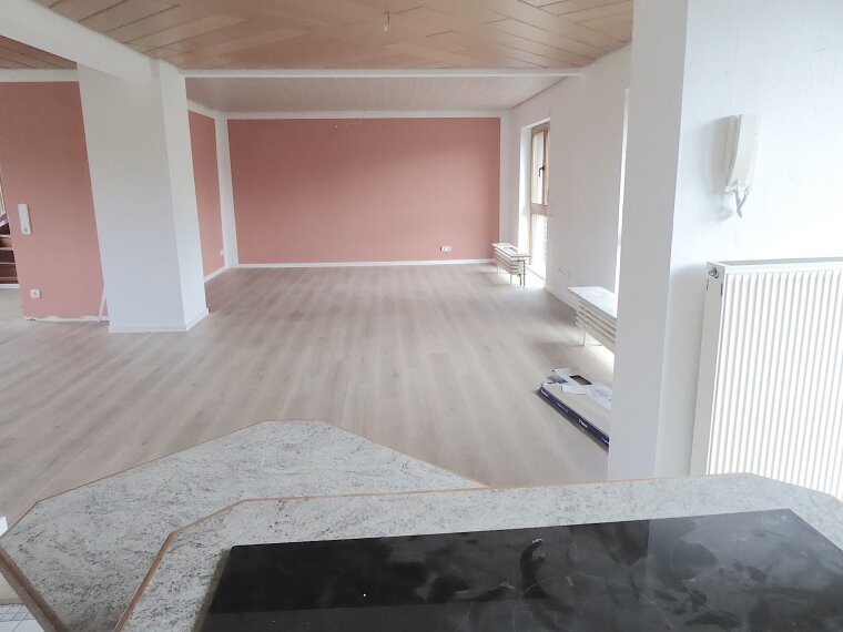 Offener Wohn-Essbereich im OG