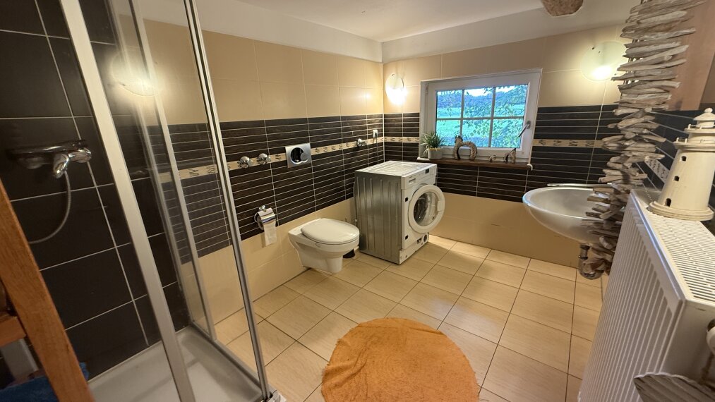 Zimmervermietung - Bad-WC-1.OG