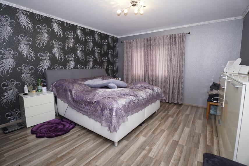 OG Schlafen mit Ankleide