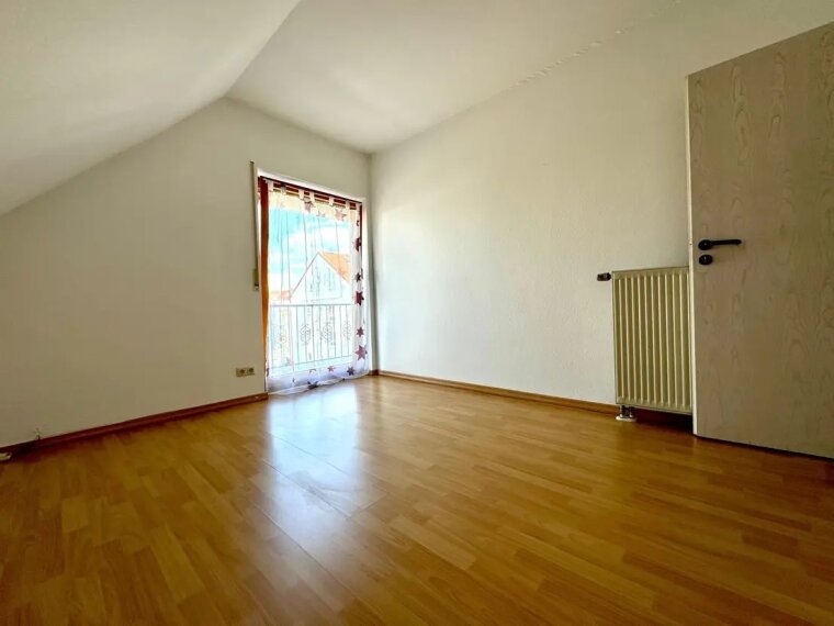 3b81472e-516c-444e-a2a5-c96d7482b03c-1921091189