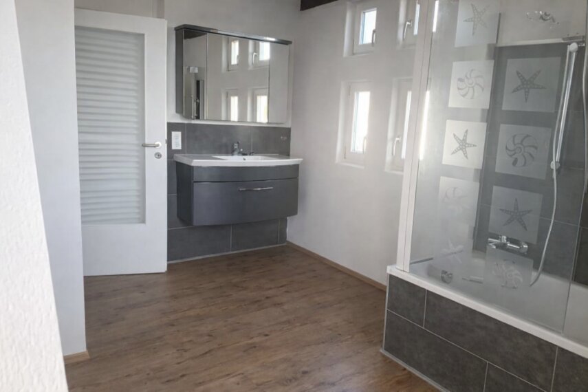 Badezimmer Wohnung 2