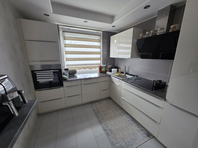 hochwertige Küche MFH