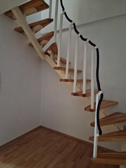 Treppenaufgang Wohnung