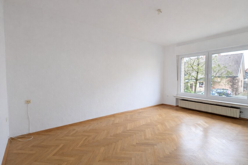 Schlafzimmer 2 mit Echtholzparkett