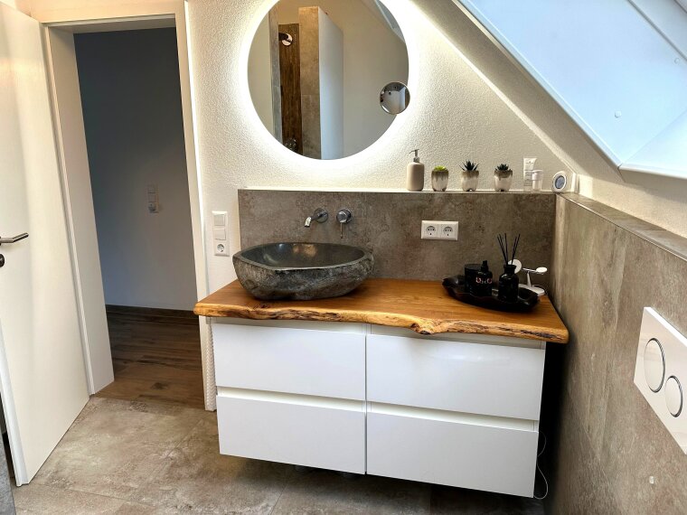 Badezimmer 2 (oben)