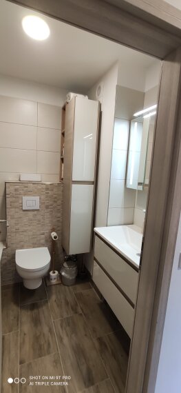 0_Bad 1 Naturstein Mosaik-Fliesen