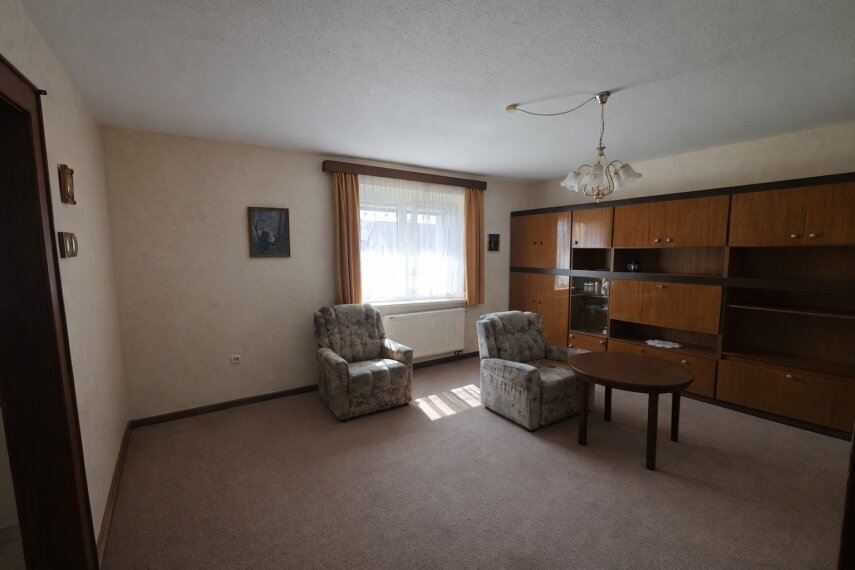 Wohnmzimmer 1OG