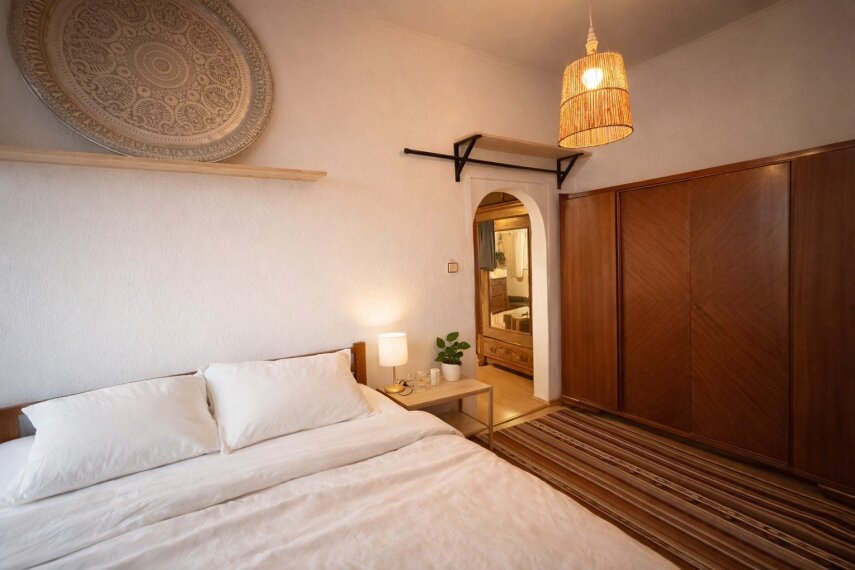 Schlafzimmer Blickrichtung WZ