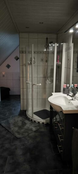 Dusche OG