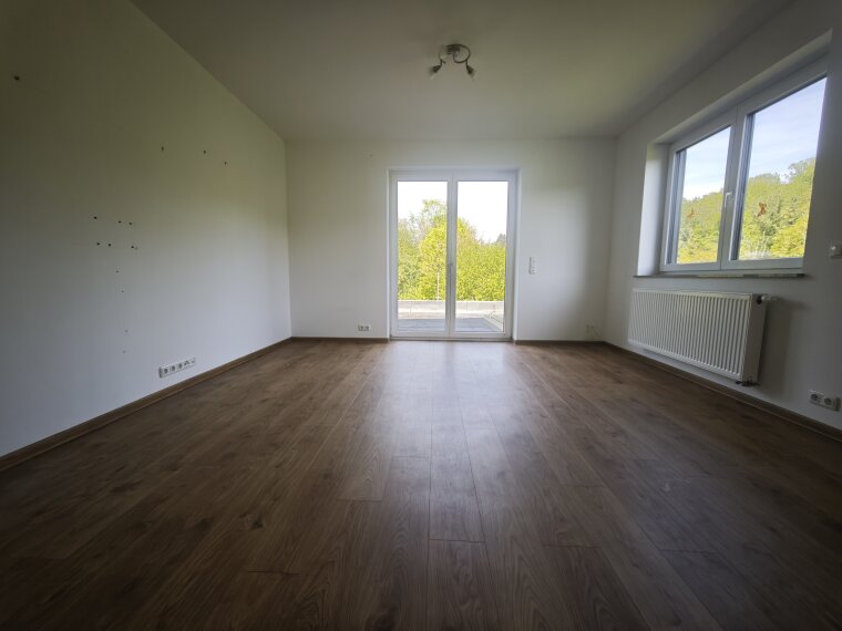 Wohnzimmer mit Terrassenzugang