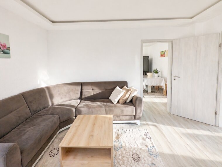 Wohnzimmer OG Zugang Esszimmer