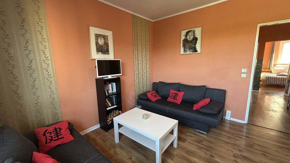 Wohnzimmer 01