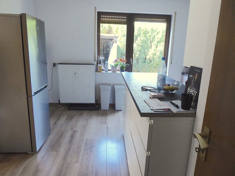Küche EG mit Ausgang Garten