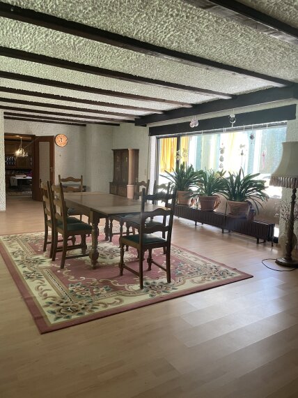 Wohnzimmer KG