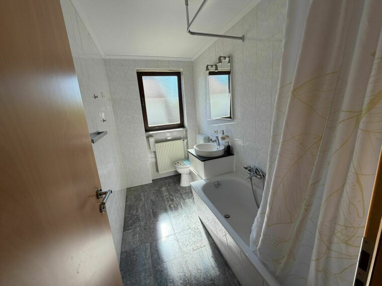 Erster stock Badezimmer 