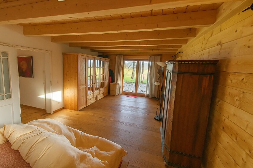 Schlafzimmer UG