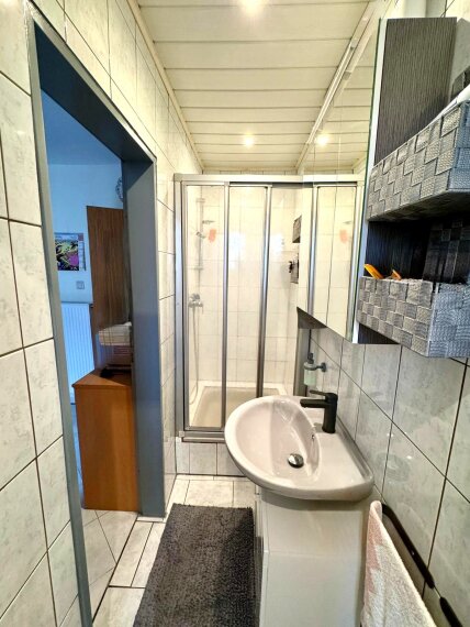 Badezimmer 1