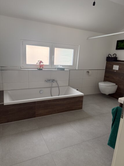 Badezimmer 1.OG