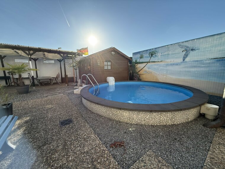 Pool mit Gegenstromanlage