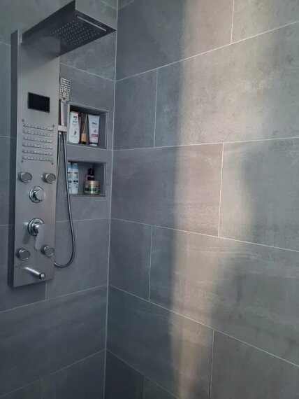 Dusche OG