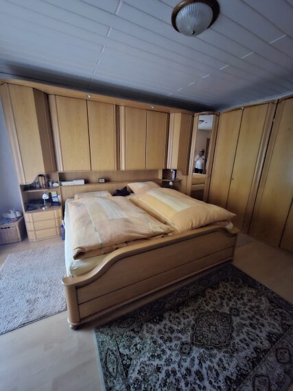 Schlafzimmer Hauptwohnung