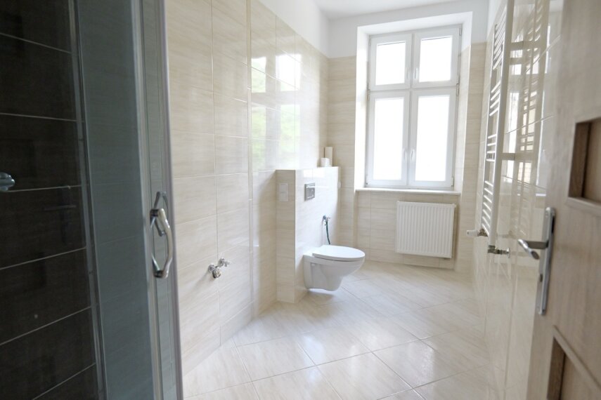 Bad mit Dusche