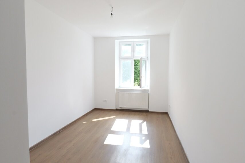 Schlafzimmer (2)