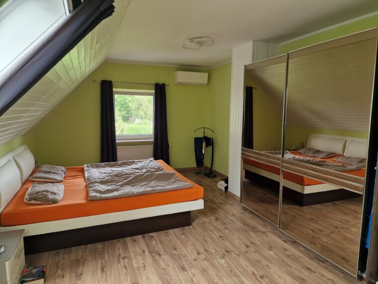 Zimmer 1