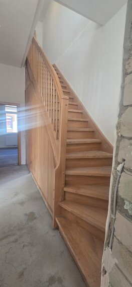 Treppe zum OG