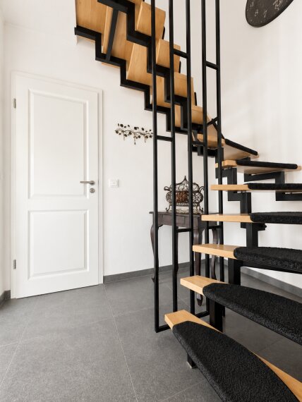 Treppe zum OG