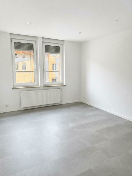 Wohn/-Schlafzimmer EG-Rechts
