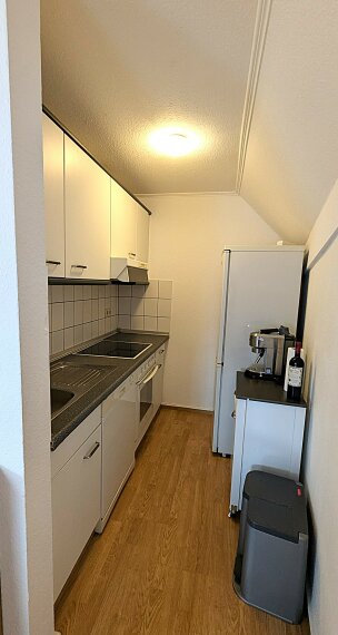 Enbauküche mit hochwertiger Ausstattung