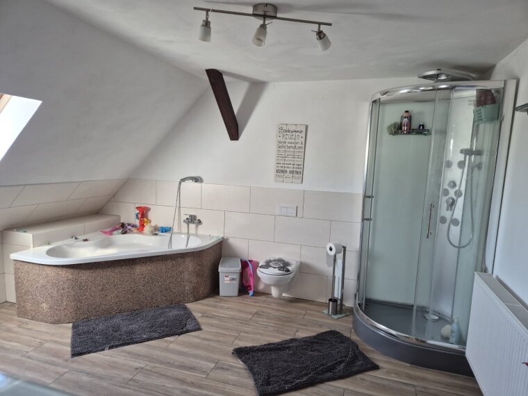 Badezimmer OG                 